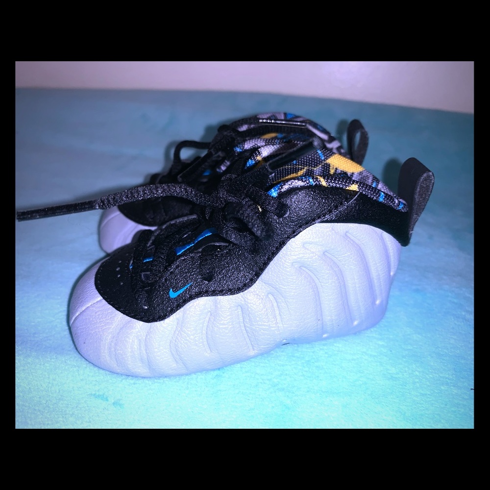 Lil foam posites size 4c mint!